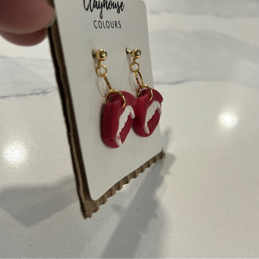 Hand Crafted Vampire Earrings NWT - Picture 4 of 6